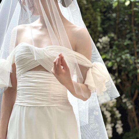 新ブランドのジャンバティスタ ヴァリのウェディングドレスはザトリートドレッシング名古屋店がのみで出会える特別な1着です