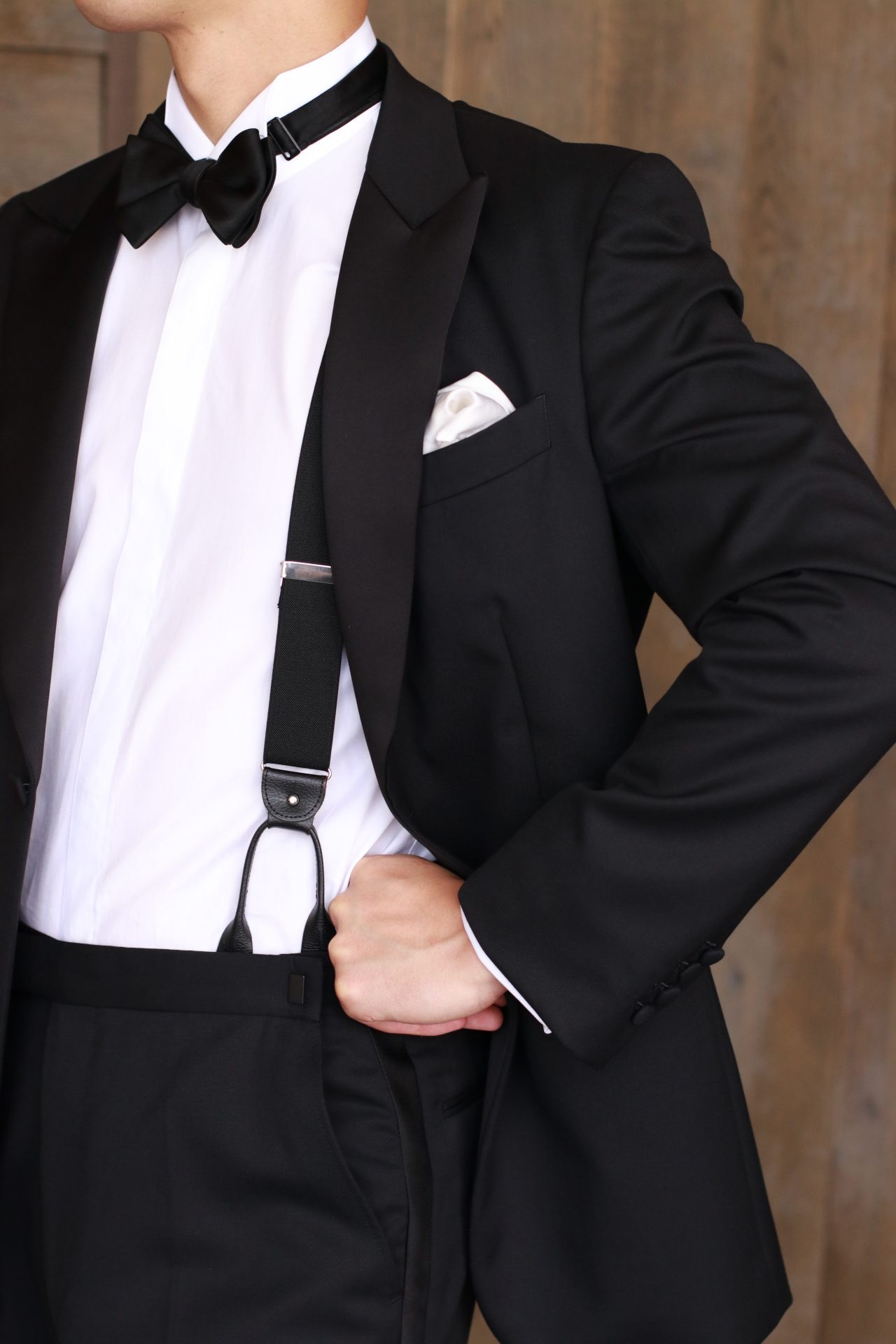 タキシードの購入についてご紹介をします。