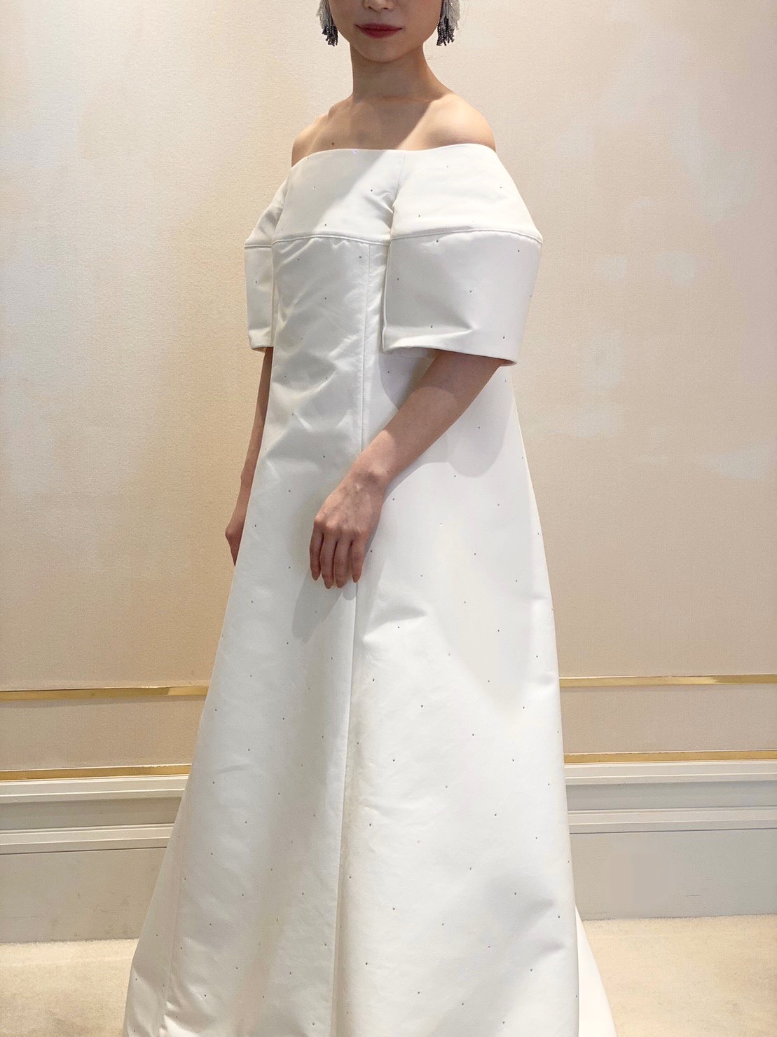 ザ トリート ドレッシング大阪店よりご紹介するmaison rabih kayrouz(メゾン ラビ ケィローズ)の新作のウェディングドレス