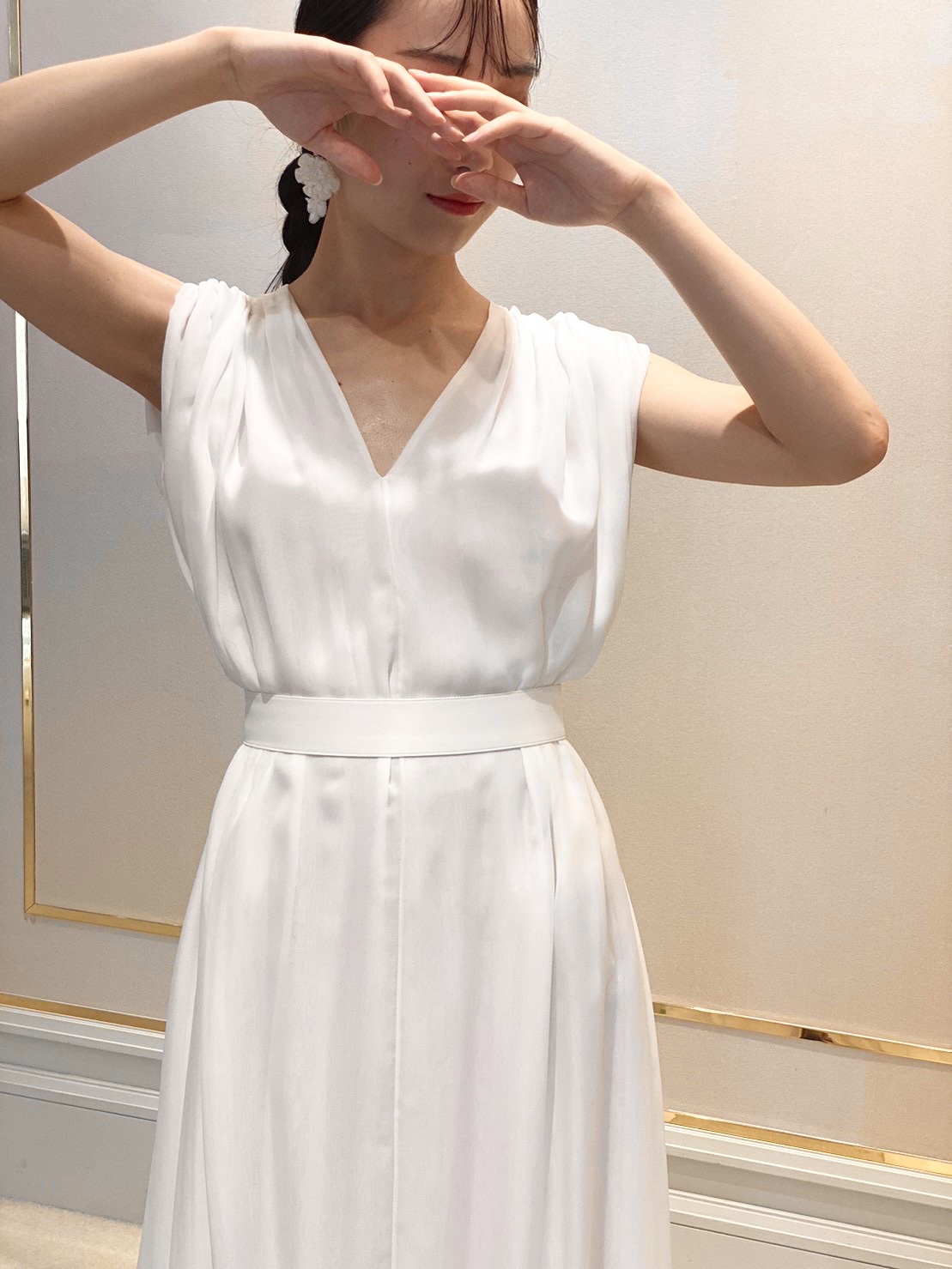 ザ トリート ドレッシング大阪店よりご紹介する軽やかなウェディングドレス