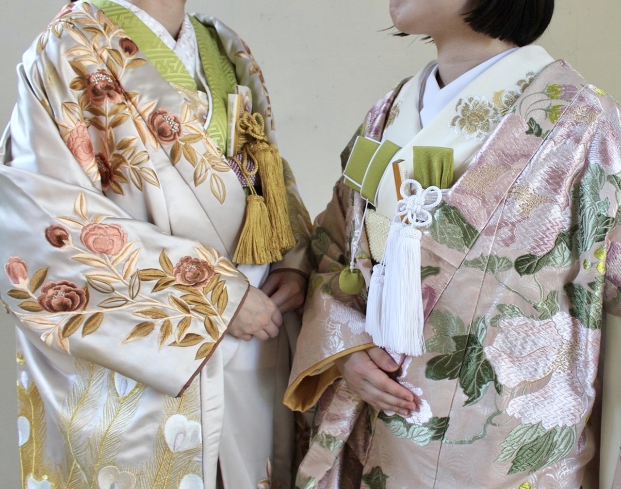 ニュアンスカラーのおしゃれで上品なトリートドレッシングオリジナルの色打掛