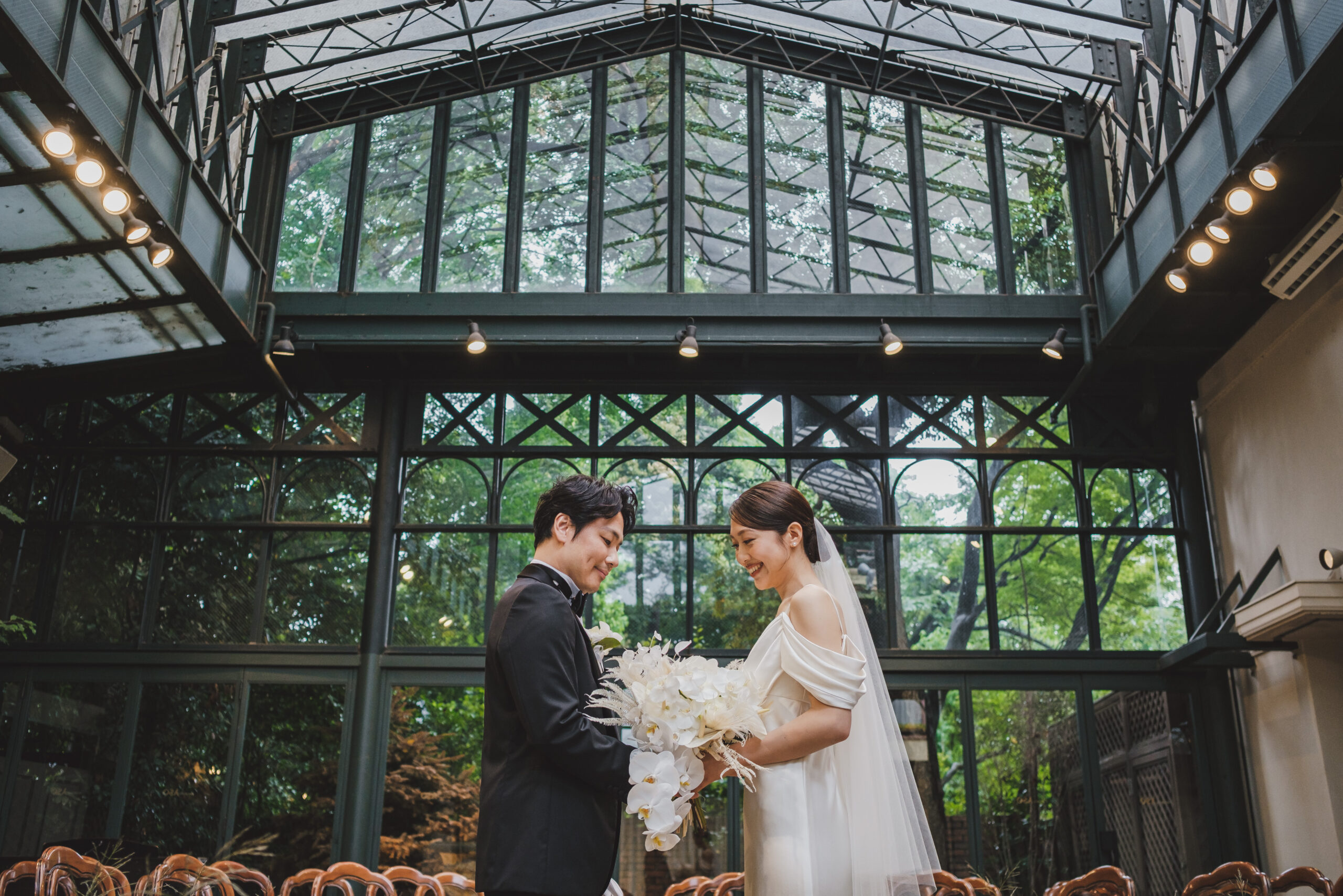 ザトリートドレッシングよりレストランリストランテASOで叶えるアットホームな結婚式におすすめのウェディングドレスのご紹介