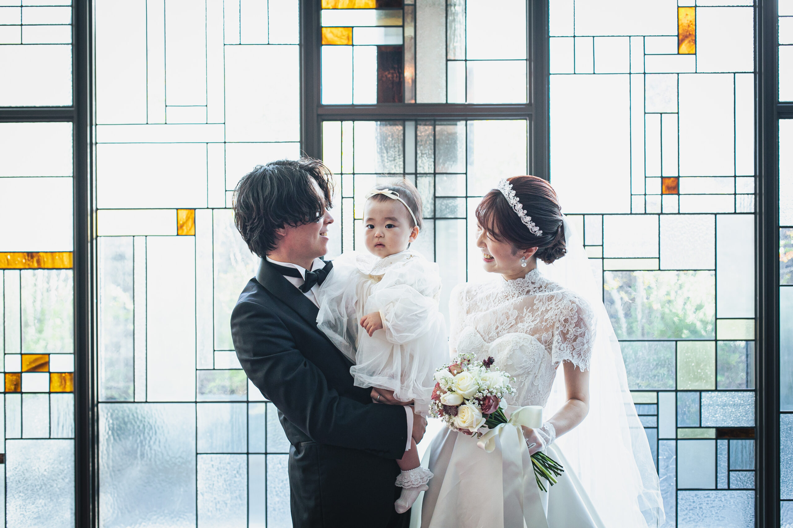 ザコンダーハウスの結婚式会場におすすめのマークイングラムフォーヴァレンティーニのウェディングドレスでお過ごしいただく結婚式当日パーティーレポートのご様子