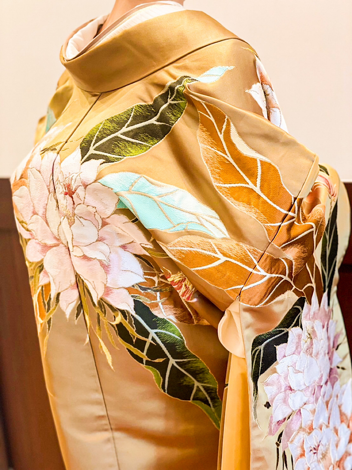 東海エリアのオシャレなコンダーハウスで結婚式を挙げられる名古屋の花嫁におすすめのお色直し和装のコーディネートのご紹介