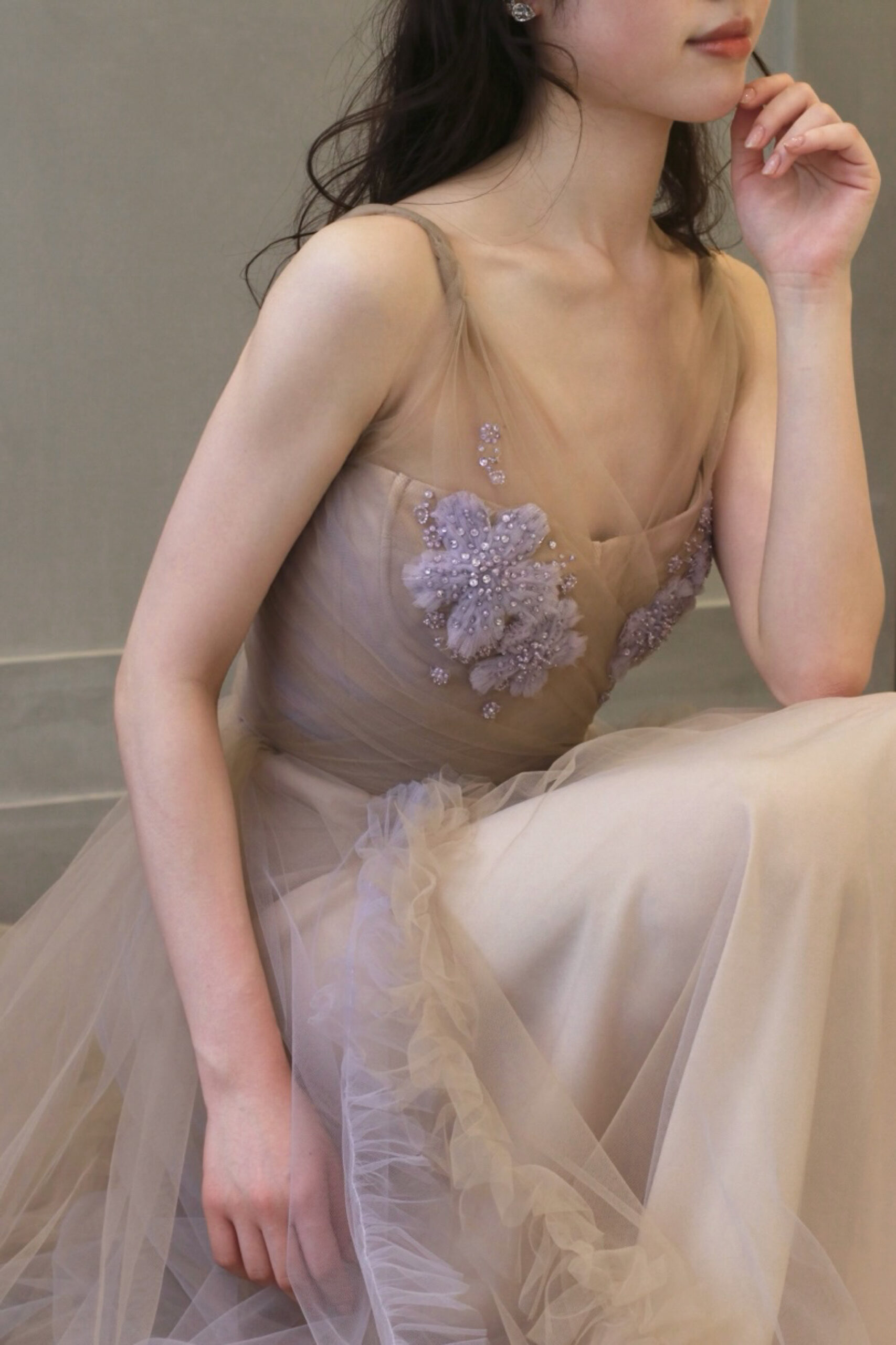 THE TREAT DRESSINGがお色直しにおすすめする、新作インポートカラードレス MARCO&MARIAのベージュのチュールAラインのドレスのご紹介