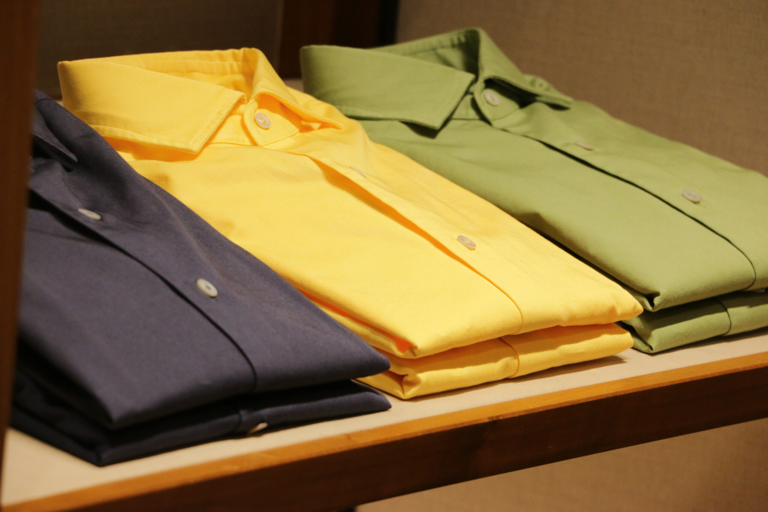 ザトリートドレッシングのトリートジェントルマンでは、ご新郎様に結婚式で纏ってほしいタキシードをはじめ数多くの小物を取り揃えています