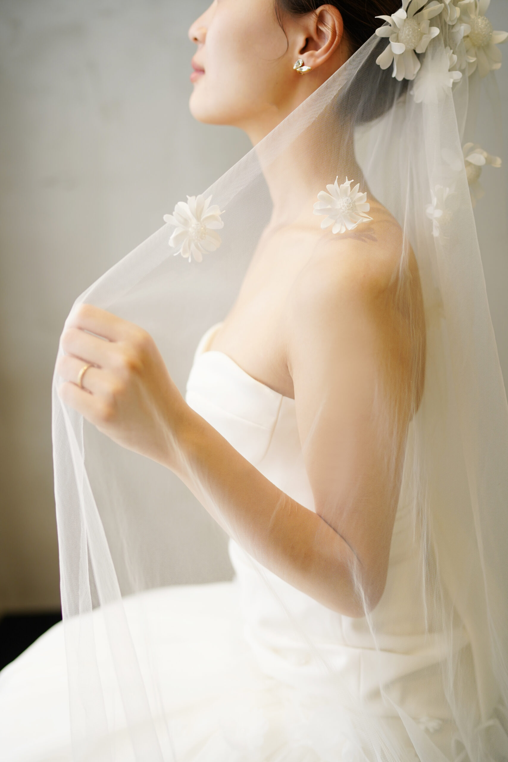 ザ トリートドレッシングでレンタルしているレンタルベールを着た花嫁