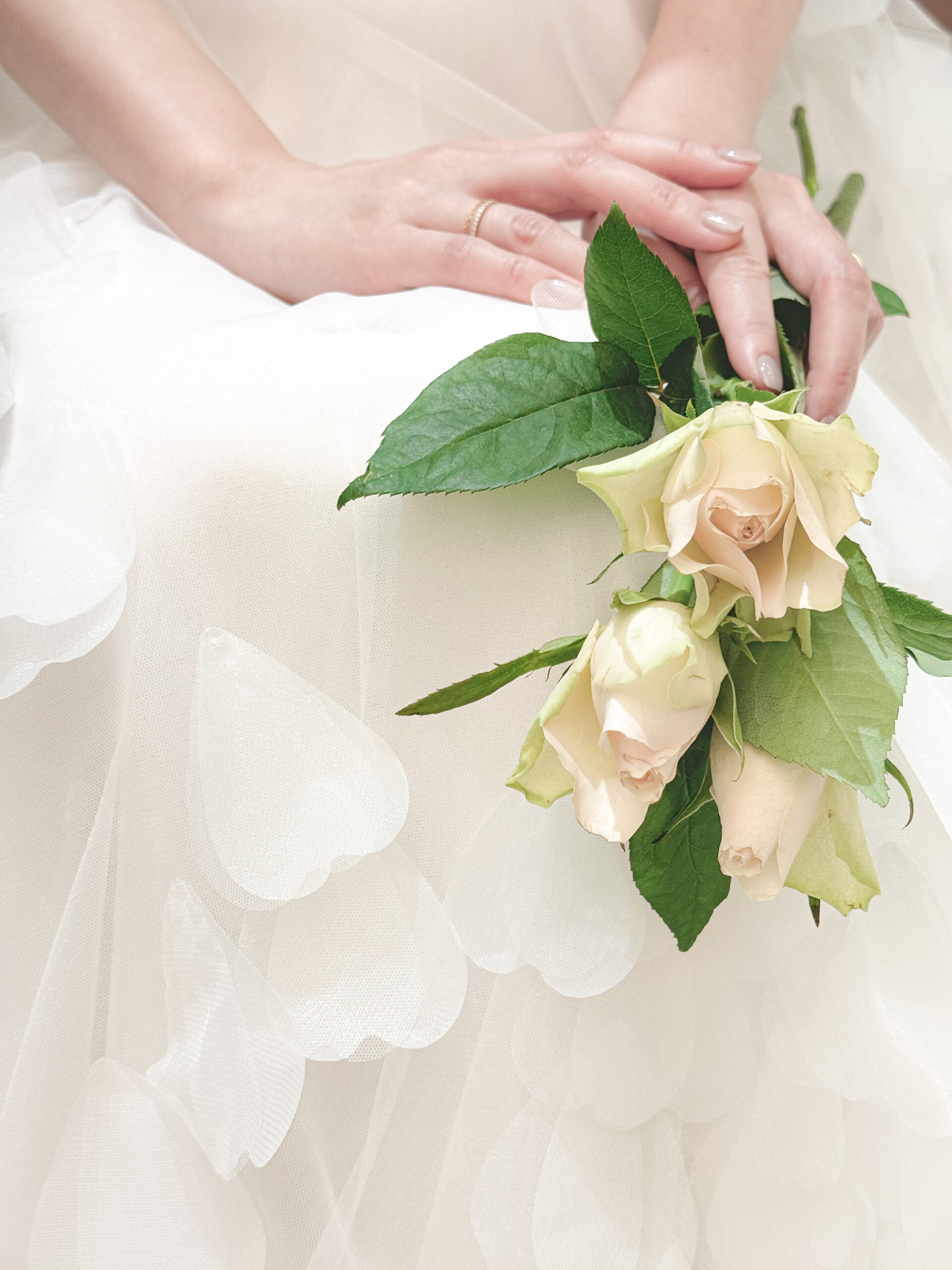 オシャレ花嫁にオススメしたいトリートドレッシングのフェミニンなインポートウェディングドレス