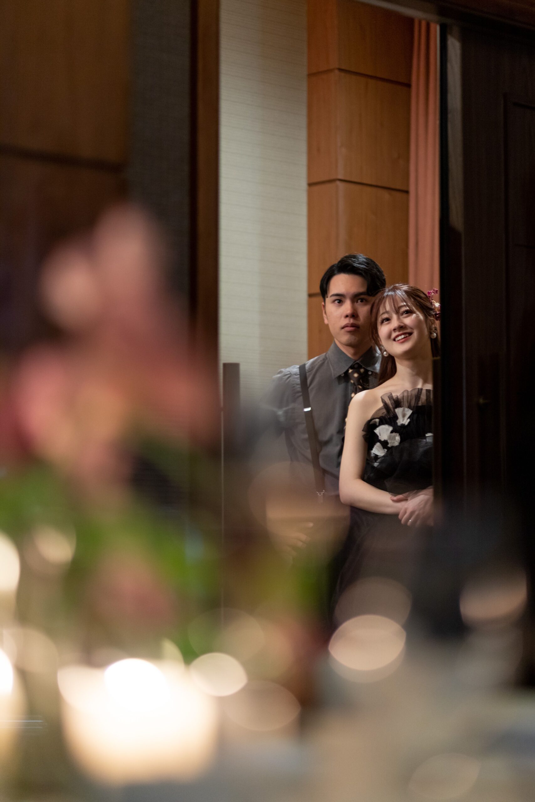 神戸花嫁におすすめしたいトリートドレッシング神戸店のチュール素材のブラックのカラードレスでおしゃれなお色直しスタイルを