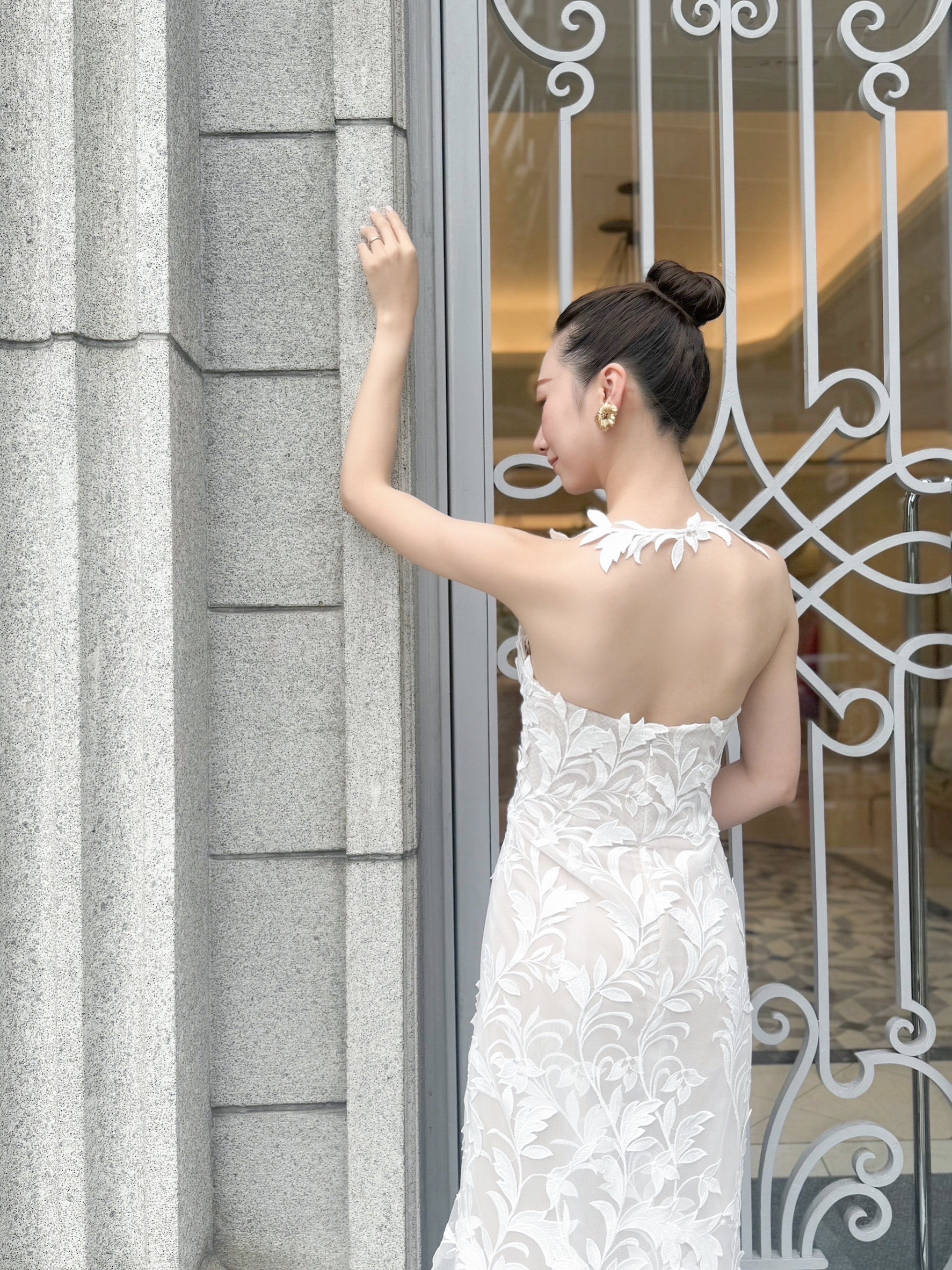 トリート ドレッシング 神戸店が取り扱うオスカー デ ラ レンタのマーメイドラインのクラシカルな新作ウェディングドレスのご紹介