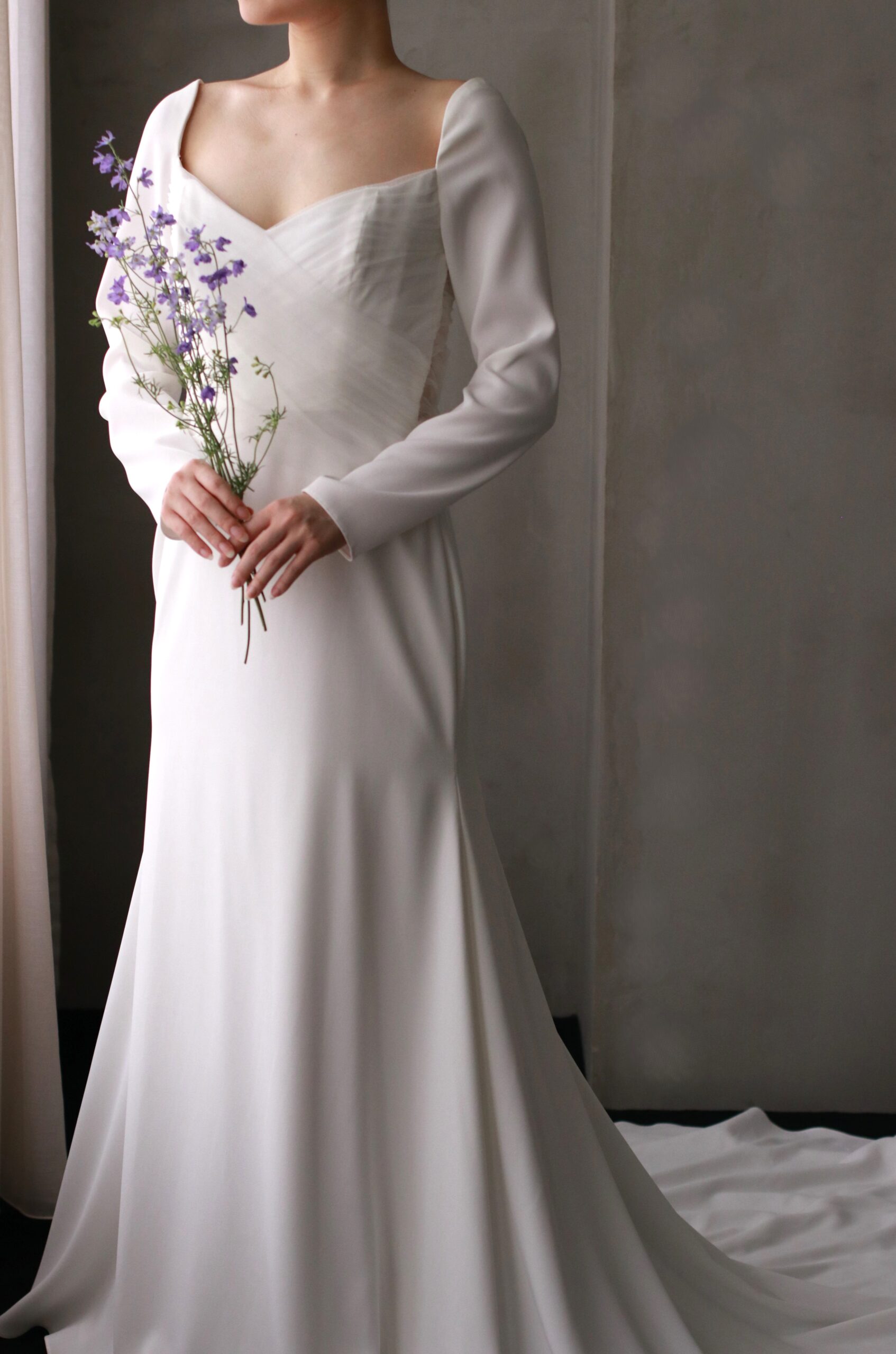 ザトリートドレッシングがセレクトしているインポートブランドのレラローズよりマーメイドラインの新作ウェディングドレスを東京・表参道にあるインポートのウェディングドレスショップよりご紹介いたします