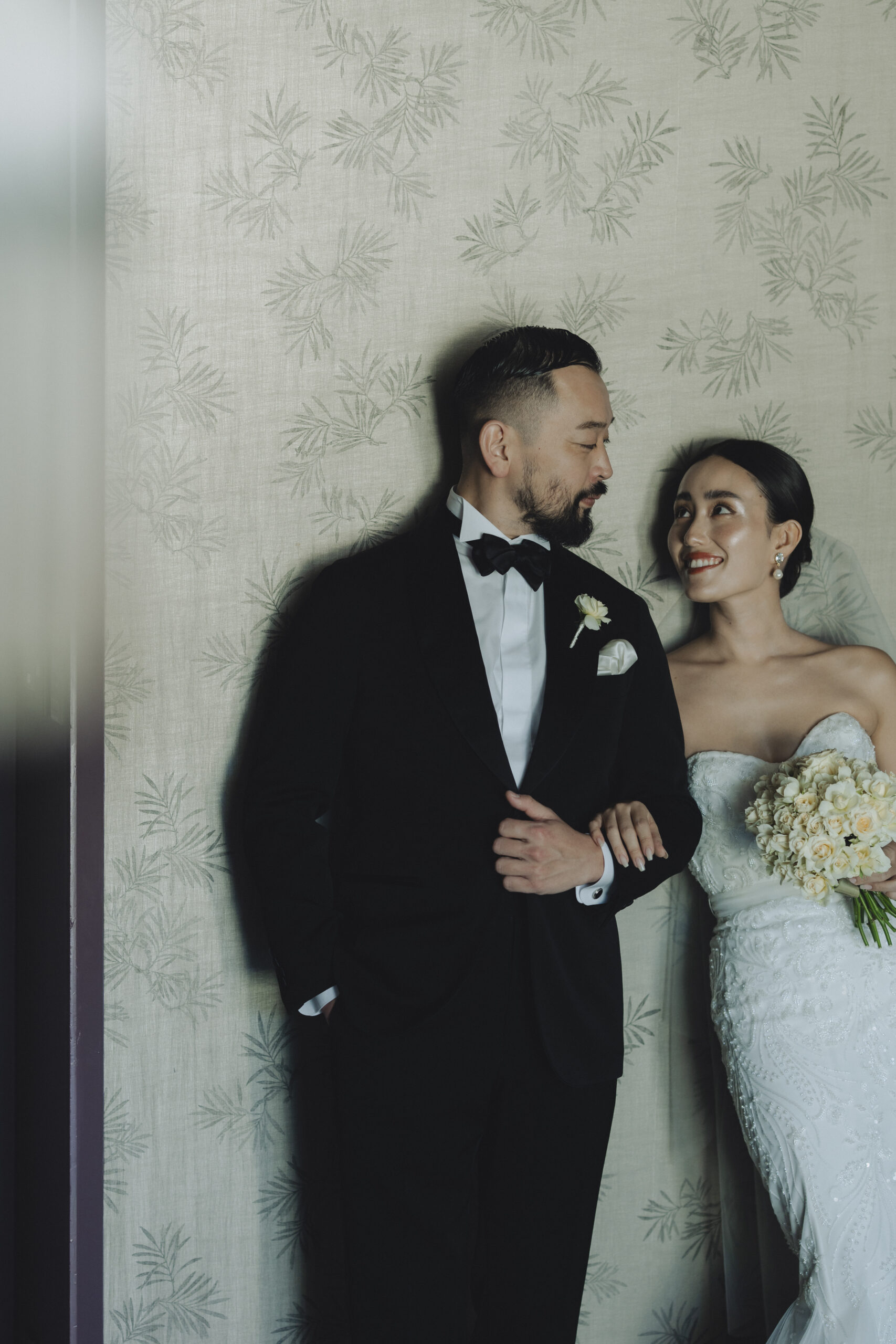 オリエンタルホテル神戸のラグジュアリーな空間でお式を挙げられたお洒落なお二人をご紹介します