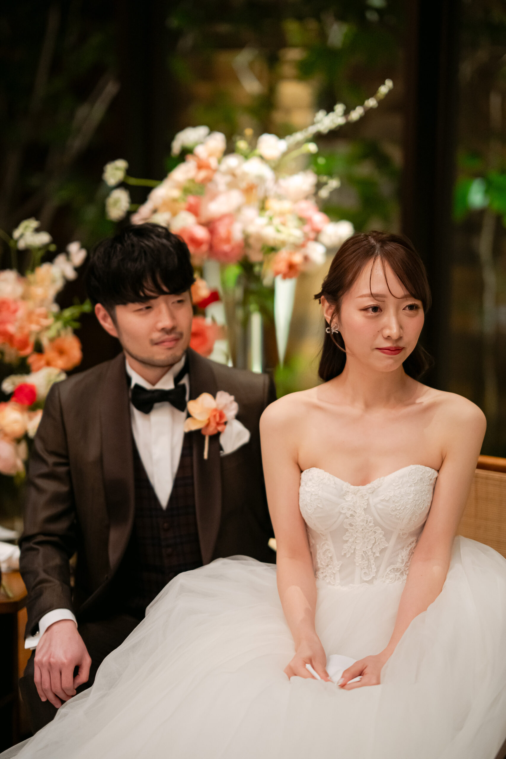 オリエンタルホテル神戸で結婚式を挙げる新郎新婦