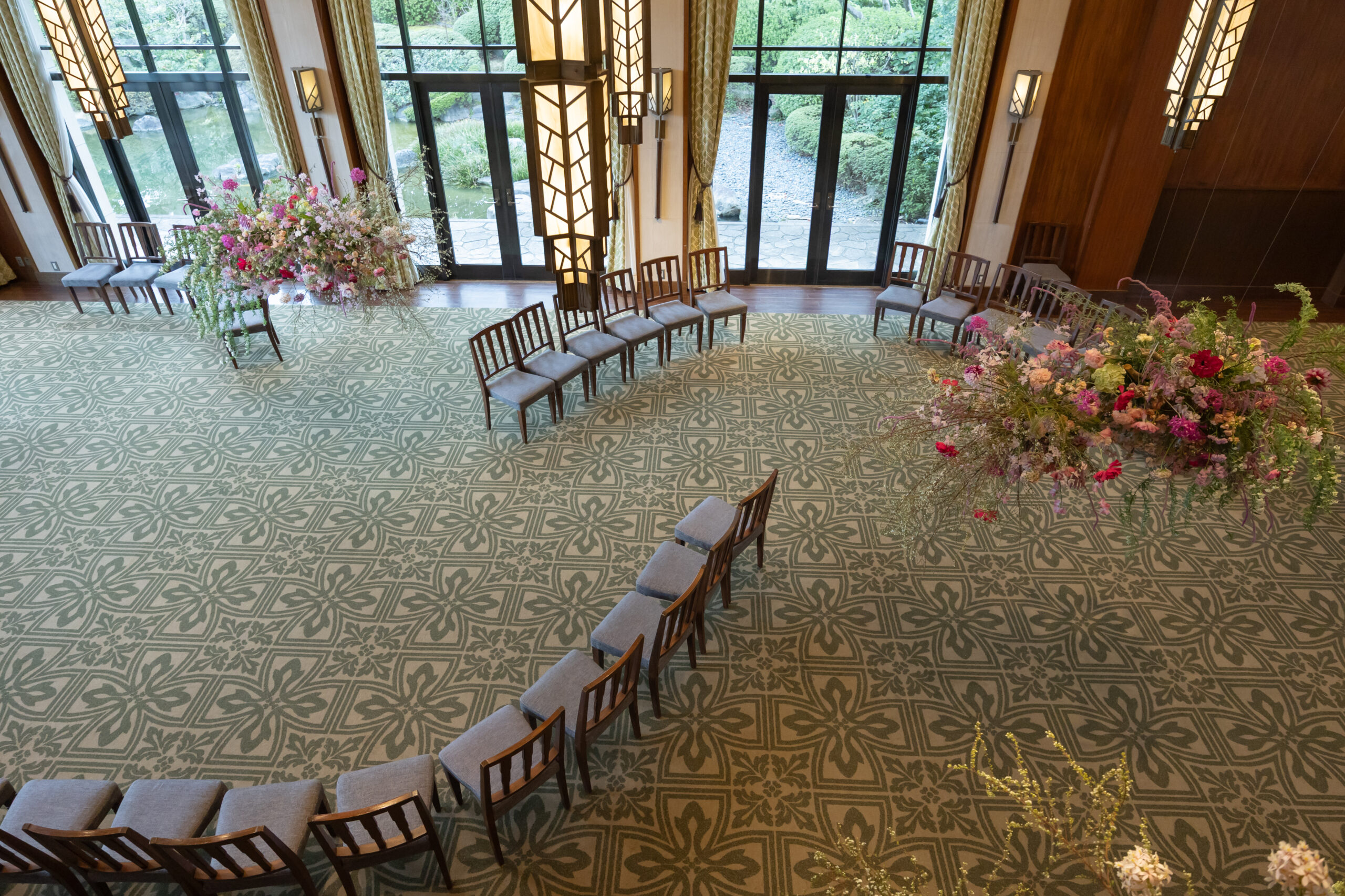 トリート大阪店の提携結婚式場ザガーデンオリエンタル大阪のブライダルフェアで開催されたドレスショー