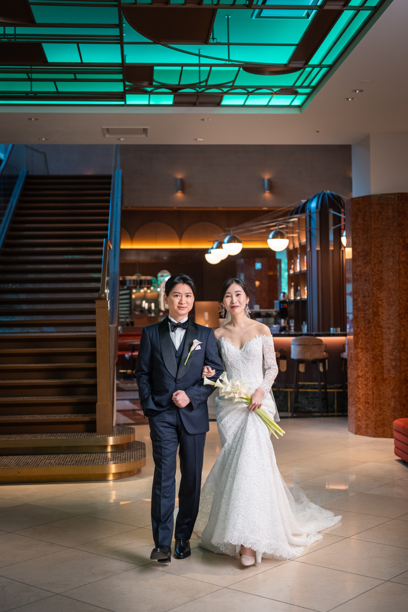 足元までこだわったコーディネートで特別な一日を過ごされた、埼玉にあるザマークグランドホテルにて上質でアットホームな結婚式を挙げられた新郎新婦様