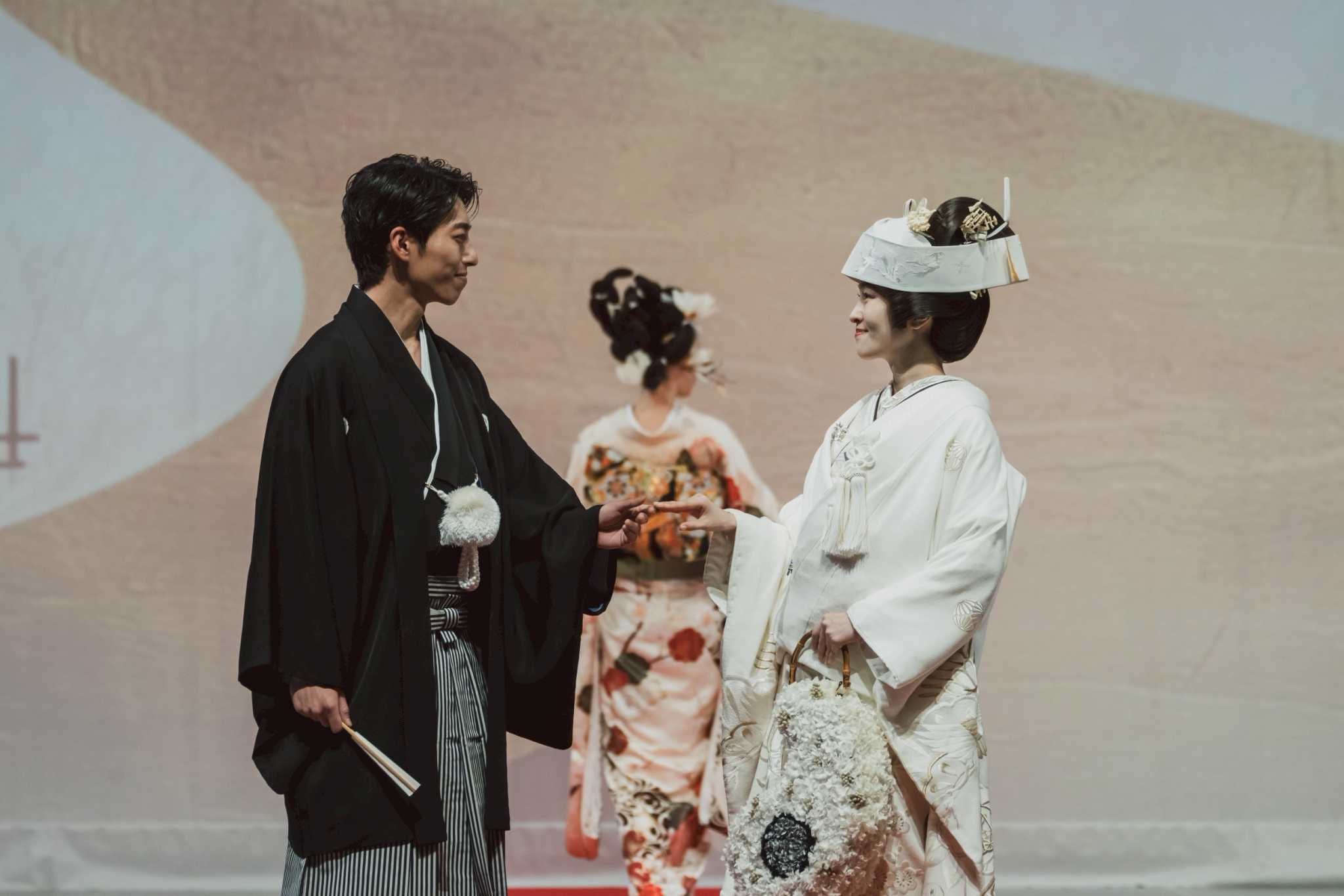 「EXPO2025大阪・関西万博」凛プロジェクトにて、白無垢と紋付の様子